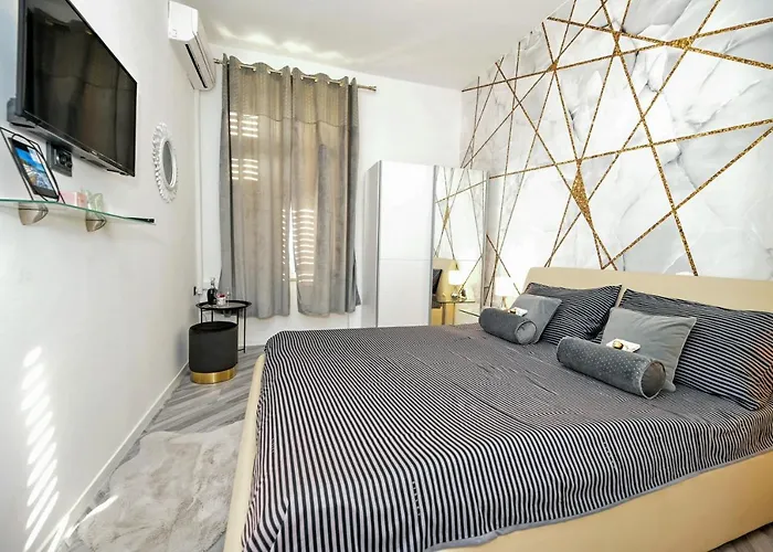 Luxury Apartment Laura